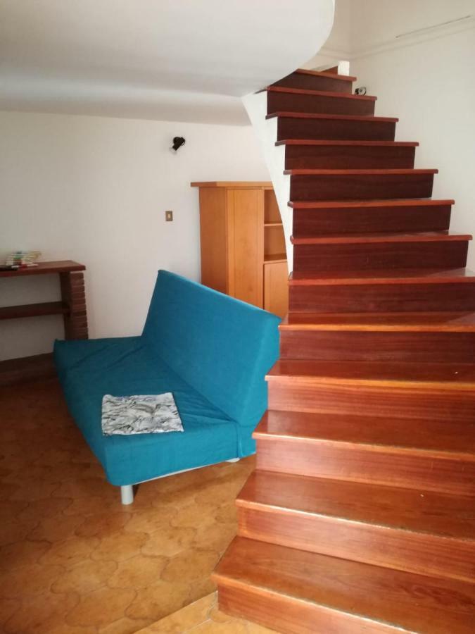 Casa Geltrude Al Porto Villa Procida Exterior photo